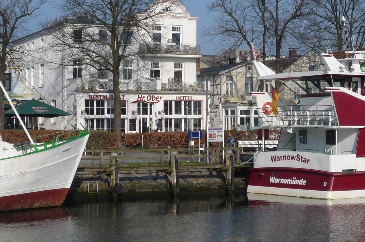 Doppelzimmer Bar, Direkt Am Alten Strom Apartment Rostock
